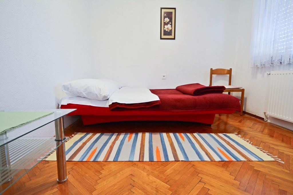 Korana Apartment สลูน ห้อง รูปภาพ