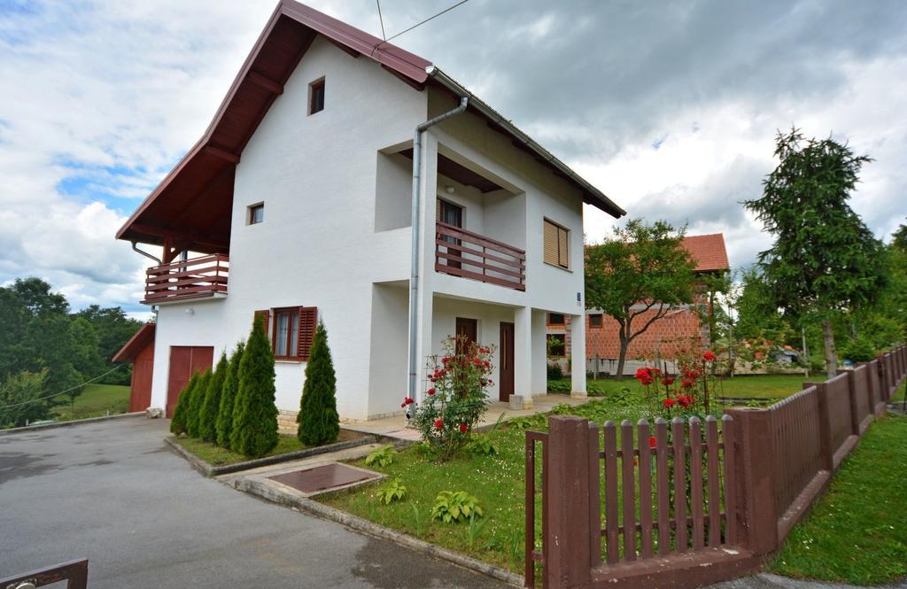 Korana Apartment สลูน ห้อง รูปภาพ