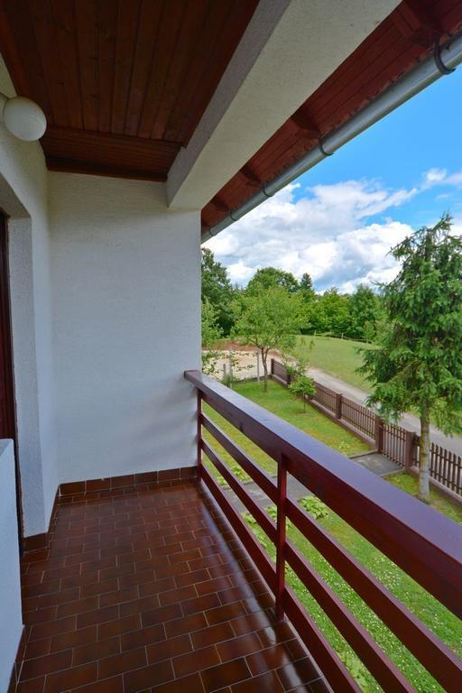 Korana Apartment สลูน ห้อง รูปภาพ